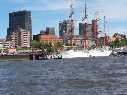 Hfengeburstag mit Bootsbrand