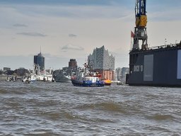 Hfengeburstag mit Bootsbrand