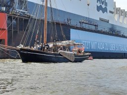 Hfengeburstag mit Bootsbrand