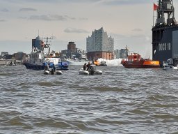 Hfengeburstag mit Bootsbrand