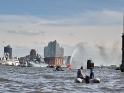 Hfengeburstag mit Bootsbrand