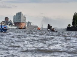 Hfengeburstag mit Bootsbrand