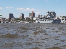 Hfengeburstag mit Bootsbrand