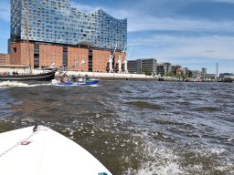 Hfengeburstag mit Bootsbrand