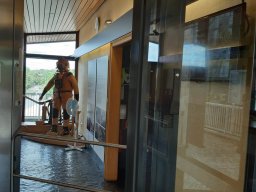 AutoTrip Schiffshebewerk mit Blick aus Atomkraftwerk Geeshacht