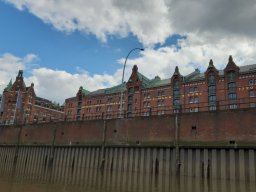 Corona Tour Norder-Süder-Elbe-Dove