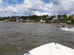 Corona Tour Norder-Süder-Elbe-Dove