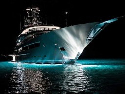 motoryacht